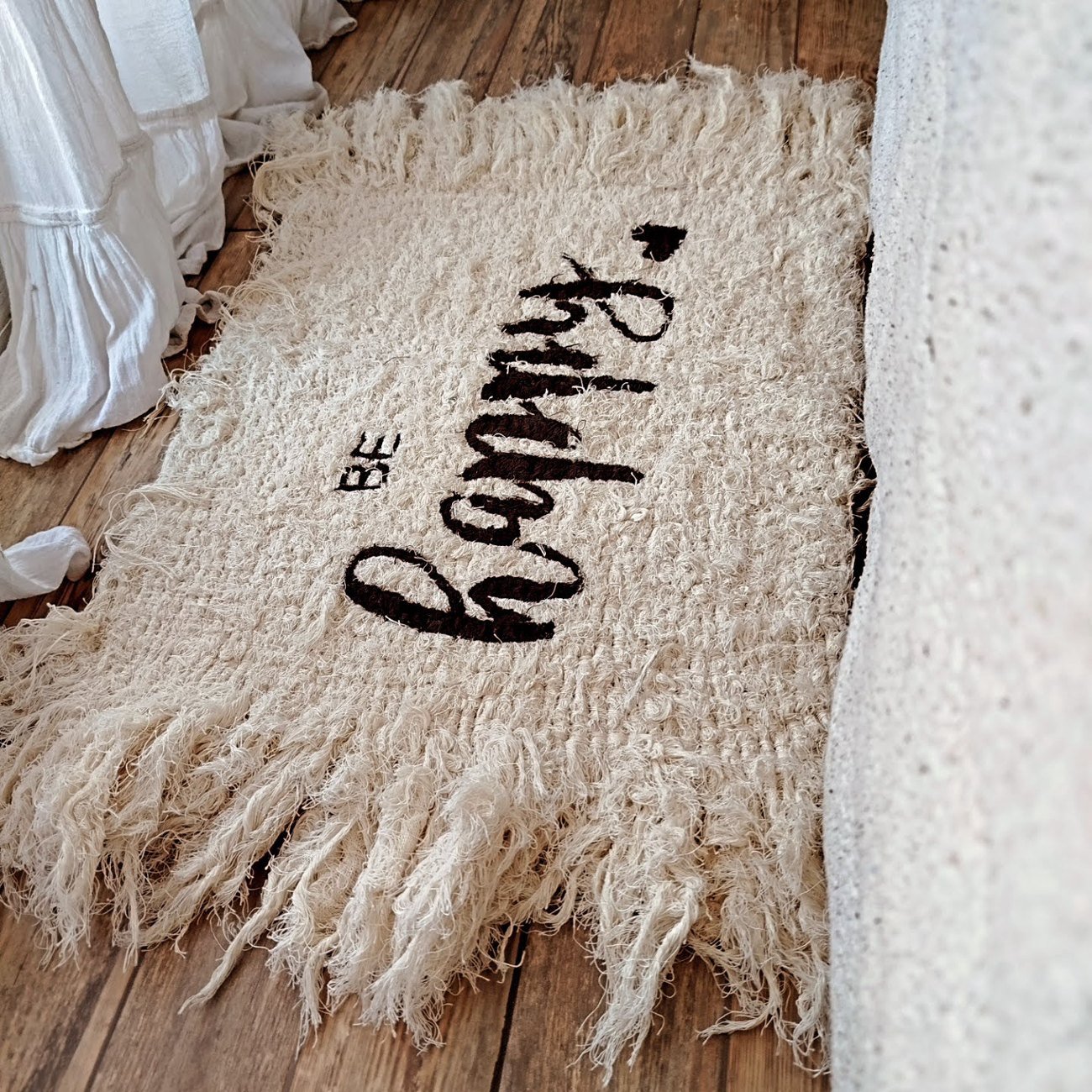 Alfombra con flecos