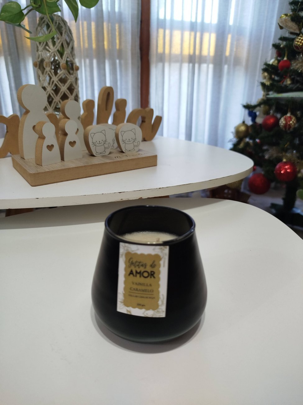 Vela en vaso negro