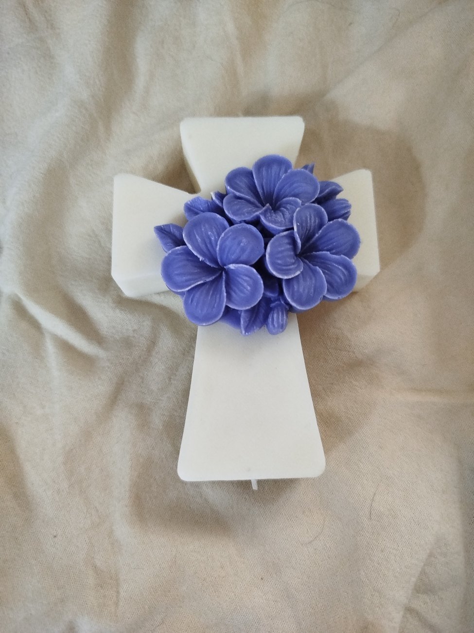 Vela Cruz con hortensia